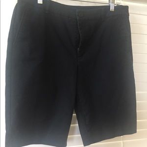Ladies Bermuda shorts